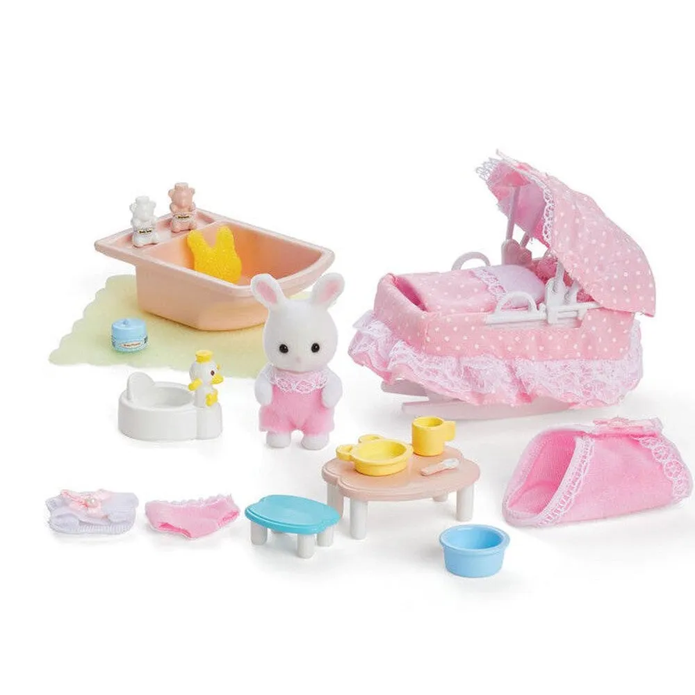 Calico Critters Sophie's love'n care