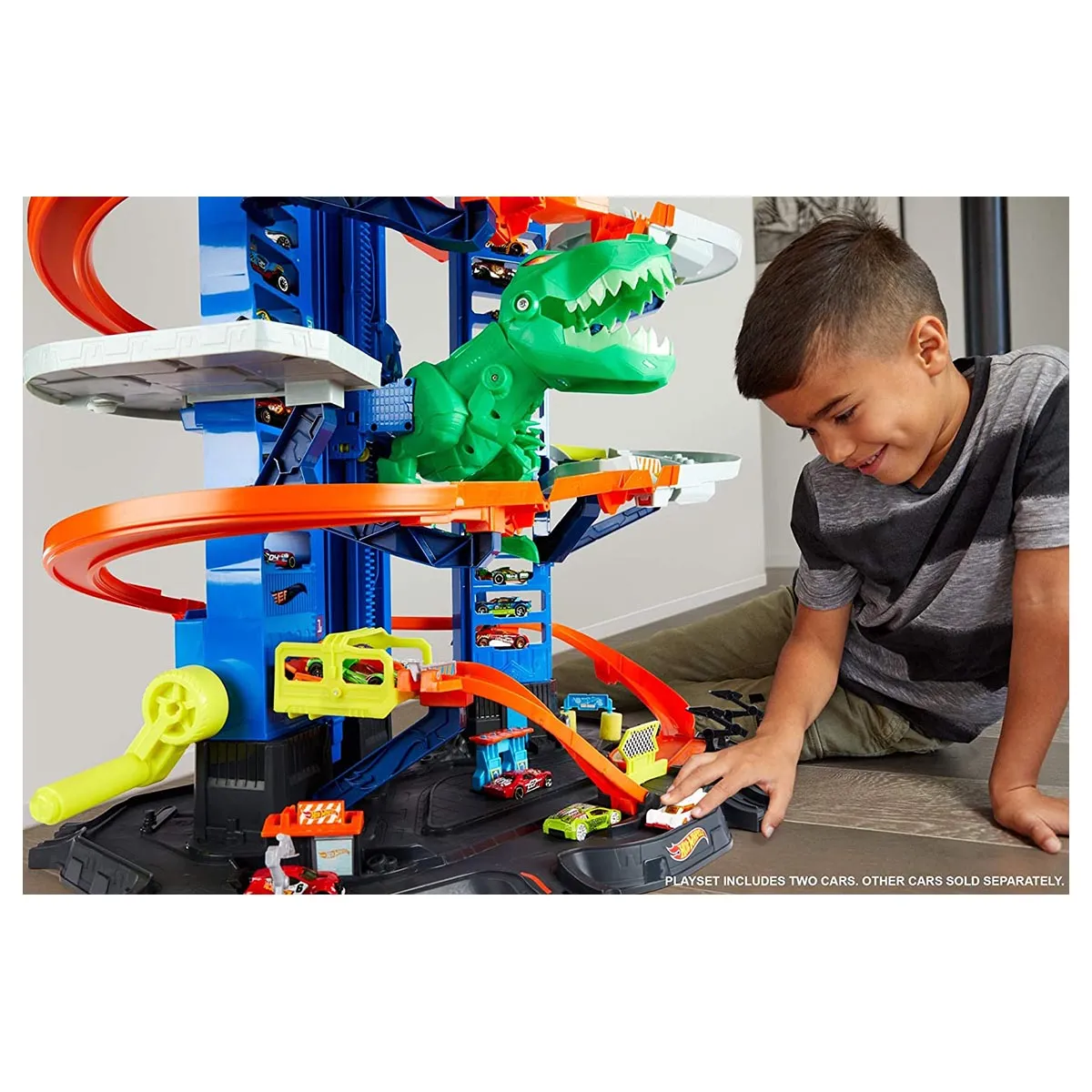 Mattel Hot Wheels Ultimate Garage Escape the Chasing T-Rex Set